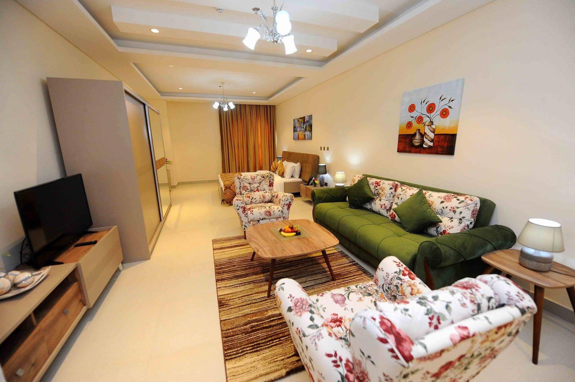Al Mansour Park Inn Hotel&Apartment Doha Exteriör bild