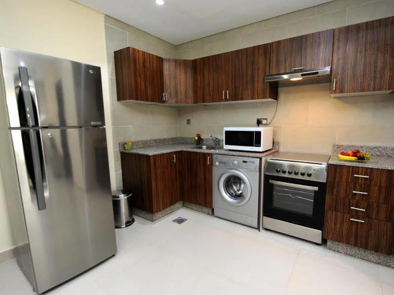 Al Mansour Park Inn Hotel&Apartment Doha Exteriör bild
