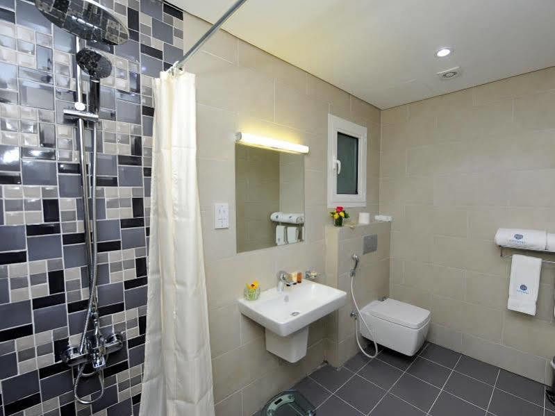 Al Mansour Park Inn Hotel&Apartment Doha Exteriör bild
